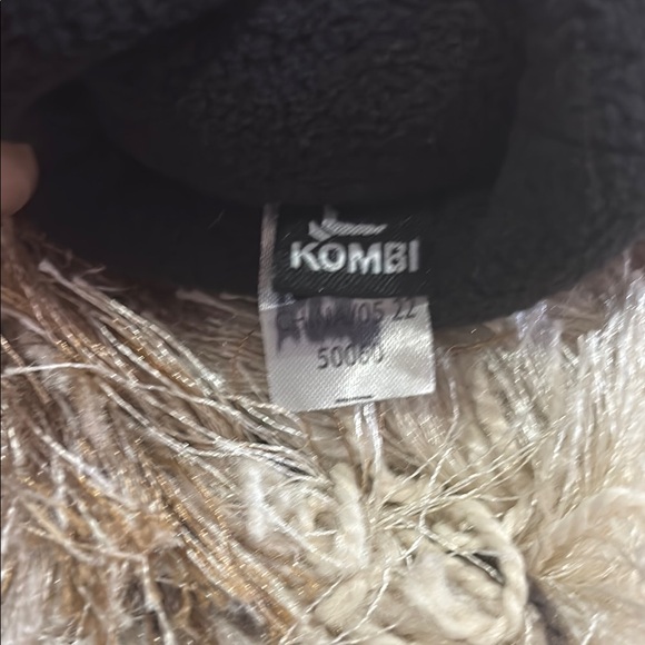 Kombi Pink and Black 3 finger gloves, ski gloves - Picture 2 of 6